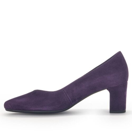 Paarse Gabor pump middenhoge hak 32.152.49