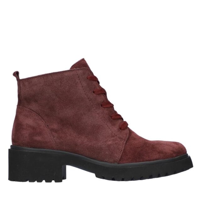 Waldläufer veterboot voor dames in steenrood suède met rits, uitneembaar voetbed en warme voering. Geschikt voor brede voeten, model 716807.
